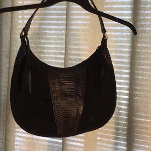 Women’s PRAGUE shoulder purse NWOT